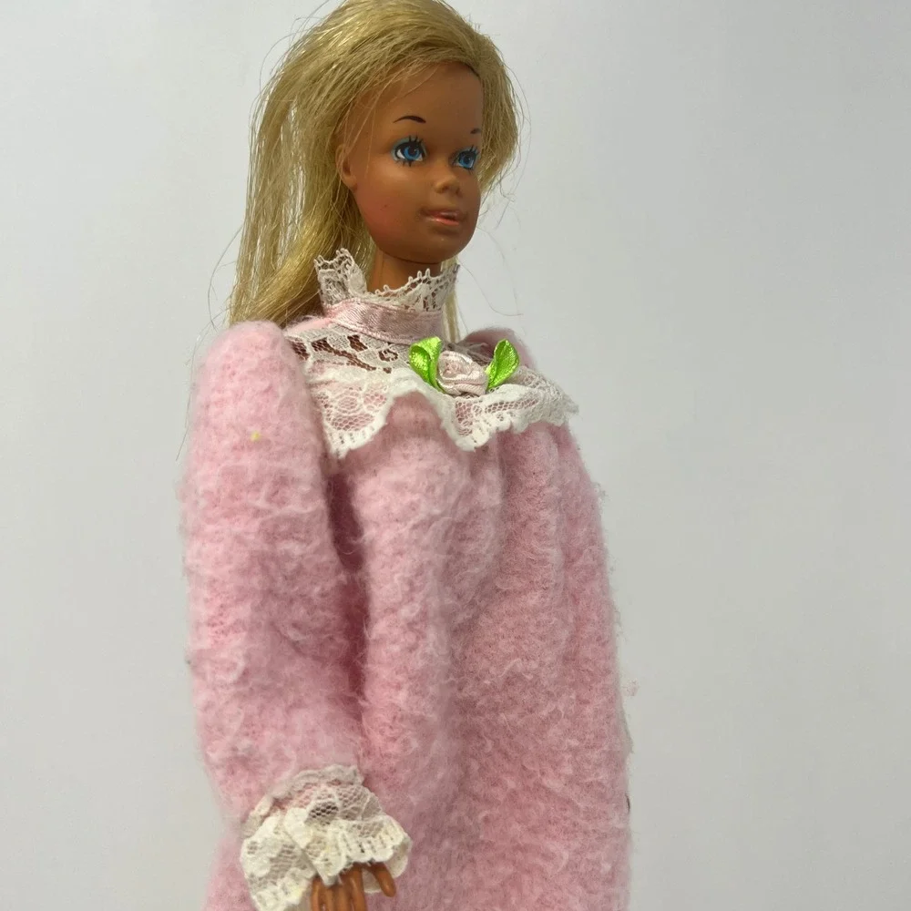 Mattel surface prior hair
